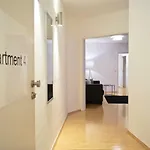 Vis-ahr-vis Apartmán