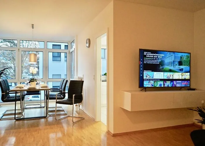 Vis-ahr-vis アパート バート・ノイェンアール・アールヴァイラー